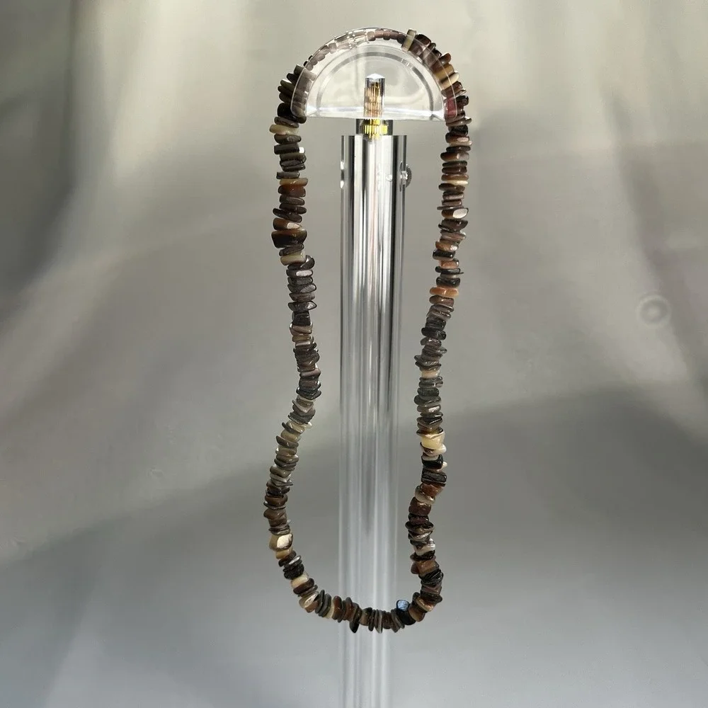 Vintage 70s 80s 90s Shell Chip Necklace Brown Translucent Surfer Choker Barrel